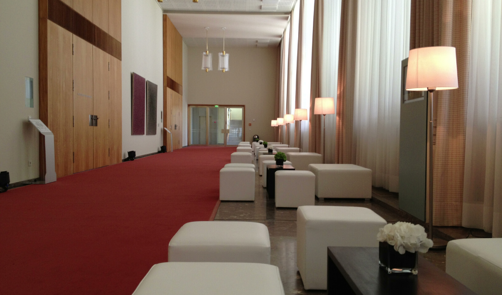 ESMT Colonnade Lounge