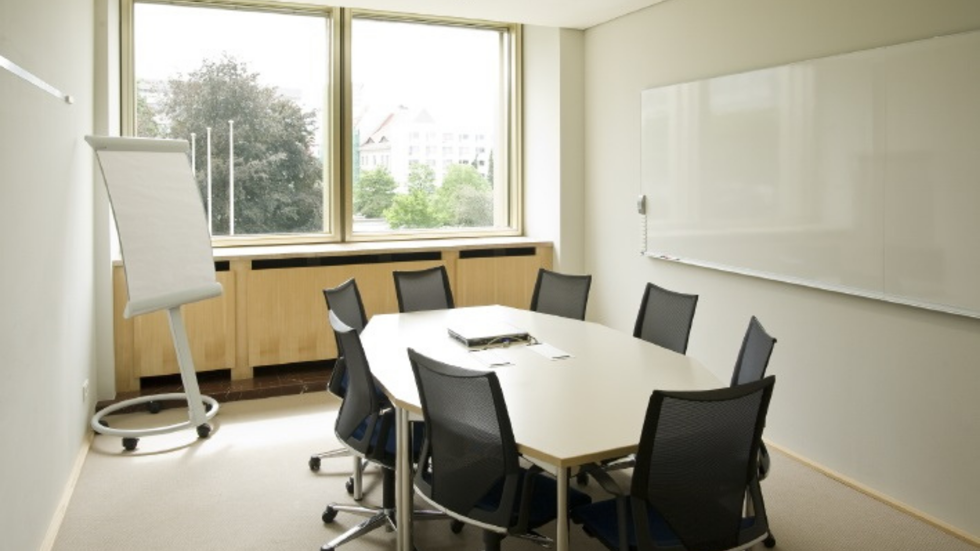 ESMT Study Rooms